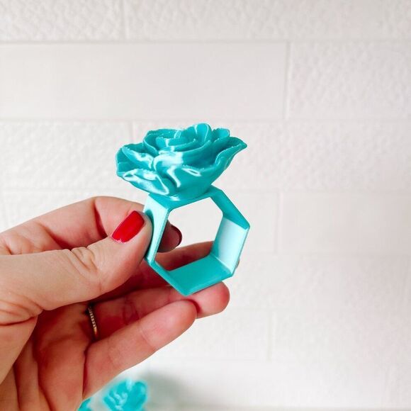 Elegant Rose Napkin Rings – Cyan Blue - Handmade - Wedding Party Event Planner - Picture 2 of 13